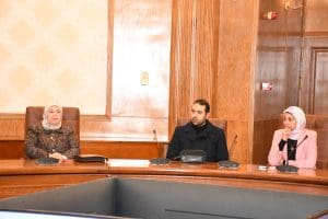 جامعة قناة السويس تستقبل نائب وزير الصحة لتفعيل مبادرة «الألف يوم الذهبية» ودعم تنمية الأسرة المصرية 3 جامعة قناة السويس تستقبل نائب وزير الصحة