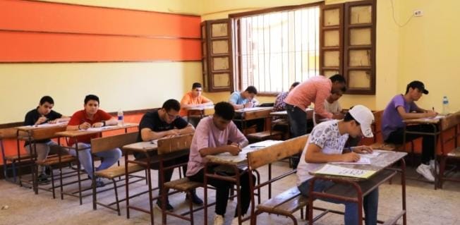 IMG 20260119 WA0138 اللغة الإنجليزية أهم 14 ورقة لن يخرج عنهم امتحان اللغة الإنجليزية لطلاب الشهادة الإعدادية 2026 موقع في الجامعة