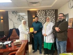 طبيب وممرض وفرد أمن يفشلون واقعة تذوير بالعناية المركزة بالغربية.. والنقابة تتدخل 2 طبيب وممرض وفرد أمن يفشلون واقعة تذوير بالعناية المركزة