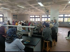 جامعة قناة السويس تُدرب 35 مستفيداً على "صناعة المرطبات" ضمن مشروع ممول من الاتحاد الأوروبي 3 جامعة قناة السويس تُدرب 35 مستفيداً على صناعة المرطبات