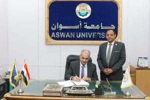 رئيس جامعة أسوان: الذكاء الاصطناعي ركيزة أساسية لتطوير إدارة الموارد البشرية بقطاع البترول 6 رئيس جامعة أسوان الذكاء الاصطناعي ركيزة أساسية لتطوير إدارة الموارد البشرية