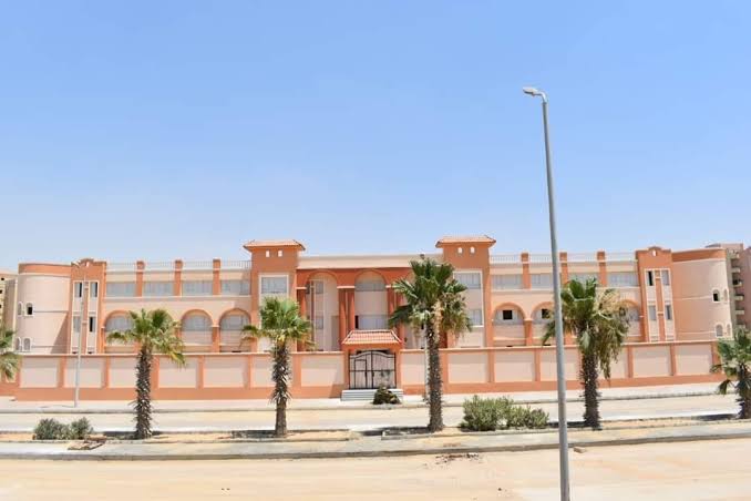 IMG 1044 تقديم دليل أولياء الأمور للتقديم الإلكتروني بالمدارس الرسمية الدولية 2026.. الرابط والخطوات موقع في الجامعة