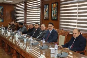رئيس جامعة المنوفية يترأس اجتماع لجنة التدويل لتعزيز ربط البحث العلمي بالصناعة 3 IMG 1283 رئيس جامعة المنوفية رئيس جامعة المنوفية يترأس اجتماع لجنة التدويل لتعزيز ربط البحث العلمي بالصناعة موقع في الجامعة