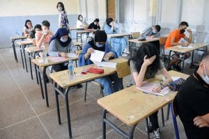 طلاب المنازل