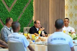 الرئيس السيسي يشدد على أهمية الأكاديمية العسكرية في تطوير التعليم وبناء القدرات البشرية 2 الرئيس السيسي يشدد على أهمية الأكاديمية العسكرية في تطوير التعليم وبناء القدرات البشرية