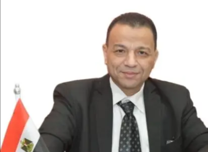 الدكتور محمد كمال عضو هيئة التدريس بجامعة القاهرة