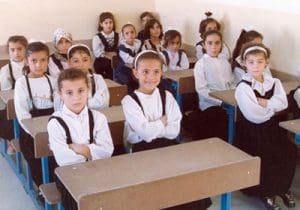Students in School 807 014627 إجازة نصف العام إجازة نصف العام 2026.. مواعيد بدء وانتهاء الإجازة للمدارس والجامعات لجميع المراحل التعليمية موقع في الجامعة