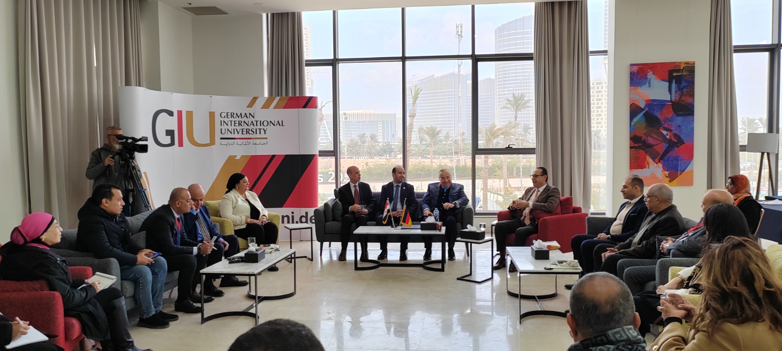 أشرف منصور: رؤية الجامعة الألمانية الدولية توطين الصناعة وترسيخ مصر كمركز اقليمي للتعليم التطبيقي