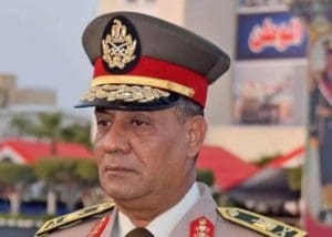 القوات المسلحة تعلن فتح باب قبول الأطباء البشريين دفعة يوليو 2026 للعمل كضباط مكلفين 2 القوات المسلحة تعلن فتح باب قبول الأطباء البشريين دفعة يوليو 2026 للعمل كضباط مكلفين
