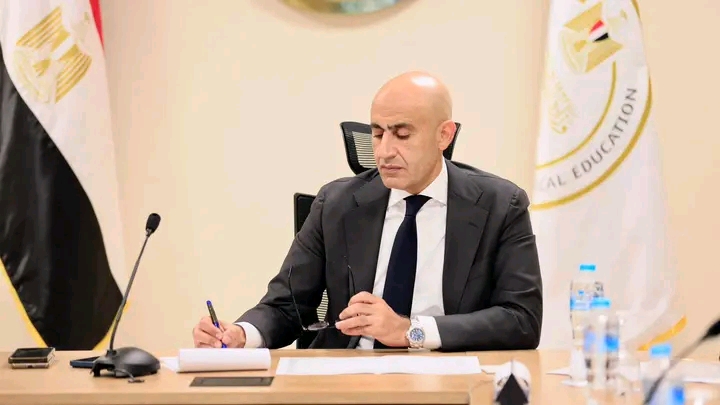 إنهاء الفترة المسائية بالمرحلة الابتدائية