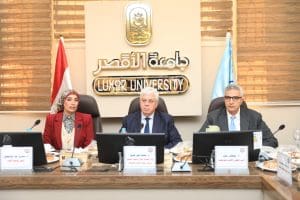 وزير التعليم العالي يشيد بإدراج 83 مؤسسة تعليمية مصرية في تصنيف ويبومتركس العالمي 3 39eb85b8 0d46 4063 975a a8b878f6005f بإدراج 83 مؤسسة تعليمية مصرية في تصنيف ويبومتركس وزير التعليم العالي يشيد بإدراج 83 مؤسسة تعليمية مصرية في تصنيف ويبومتركس العالمي موقع في الجامعة