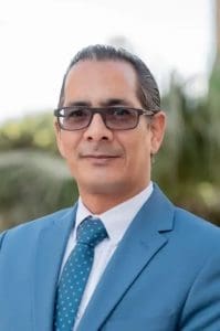 قرارات جمهورية بتعيين عميدين جديدين بكليتي الآداب والتربية بجامعة المنيا 2026 3 FB IMG 1769956251449 تعيين عميدين جديدين بكليتي الآداب والتربية بجامعة المنيا قرارات جمهورية بتعيين عميدين جديدين بكليتي الآداب والتربية بجامعة المنيا 2026 موقع في الجامعة