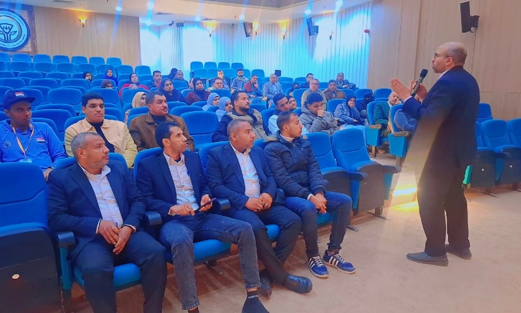 FB IMG 1770134445775 جامعة جنوب الوادي الأهلية جامعة جنوب الوادي الأهلية تُعقد لقاءً مع أولياء أمور طلاب الطب لتعزيز التواصل الأكاديمي موقع في الجامعة