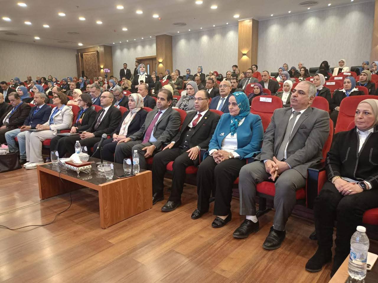 FB IMG 1770136279092 رئيس جامعة شرق بورسعيد التكنولوجية رئيس جامعة شرق بورسعيد التكنولوجية تشارك في افتتاح المؤتمر العلمي الدولي الأول لكلية الآداب موقع في الجامعة