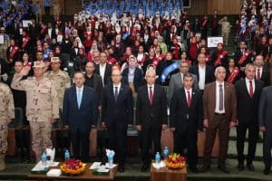 رئيس جامعة المنيا يشهد الندوة الثامنة لقوات الدفاع