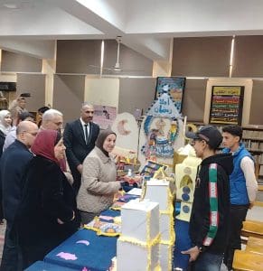 مدير تعليم القاهرة تفتتح معرض "فوانيس القاهرة: نور ومعرفة" وتؤكد دمج التراث بالابتكار التكنولوجي 4 FB IMG 1771087615305 مدير تعليم القاهرة مدير تعليم القاهرة تفتتح معرض "فوانيس القاهرة: نور ومعرفة" وتؤكد دمج التراث بالابتكار التكنولوجي موقع في الجامعة