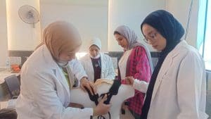جامعة جنوب الوادي الأهلية تُعلن إتمام المرحلة الأولى من مبادرة "اطمئني 3 " 3 FB IMG 1771168925453 جامعة جنوب الوادي الأهلية جامعة جنوب الوادي الأهلية تُعلن إتمام المرحلة الأولى من مبادرة "اطمئني 3 " موقع في الجامعة