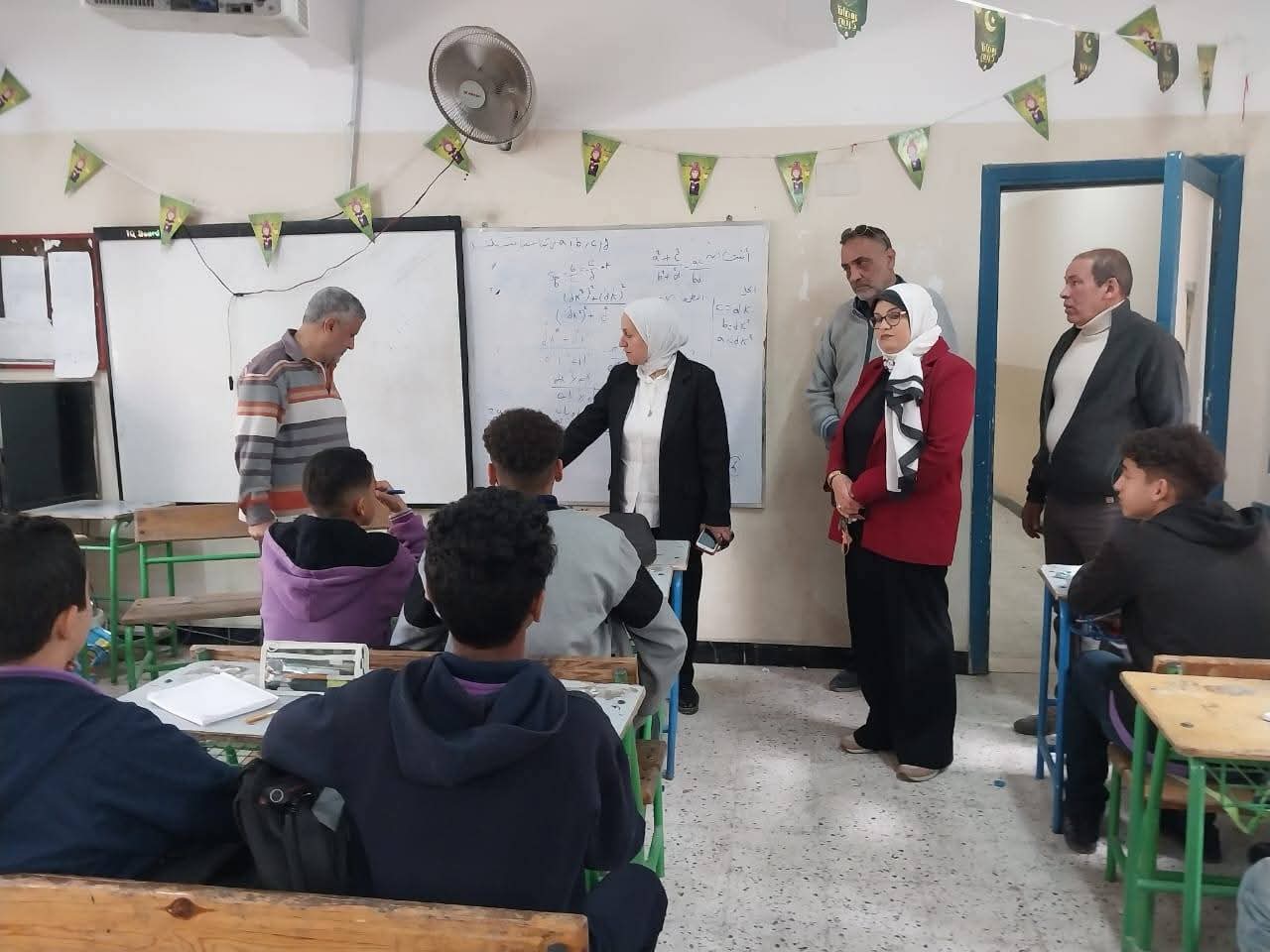 مدير تعليم القاهرة تتفقد مدارس النزهة