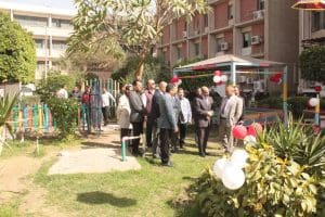 نائب رئيس جامعة أسيوط يفتتح حديقة أطفال ومنفذ سلع بمعهد جنوب مصر للأورام 4 FB IMG 1771427916474 نائب رئيس جامعة أسيوط نائب رئيس جامعة أسيوط يفتتح حديقة أطفال ومنفذ سلع بمعهد جنوب مصر للأورام موقع في الجامعة
