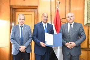 تعيين الدكتور السيد عويس وكيلاً للدراسات العليا والبحوث في جامعة قناة السويس 2 تعيين الدكتور السيد عويس وكيلاً للدراسات العليا والبحوث بجامعة قناة السويس