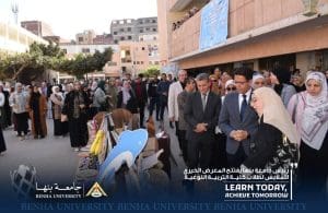 2000 قطعة ملابس بأسعار رمزية.. جامعة بنها تطلق معرضًا خيريًا للطلاب 3 جامعة بنها تطلق معرضًا خيريًا للطلاب