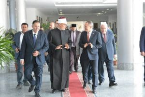 رئيس جامعة دمياط يستقبل مفتي الديار والمحافظ ويؤكد تعزيز التعاون المشترك 4 FB IMG 1772116772128 رئيس جامعة دمياط يستقبل مفتي الديار رئيس جامعة دمياط يستقبل مفتي الديار والمحافظ ويؤكد تعزيز التعاون المشترك موقع في الجامعة