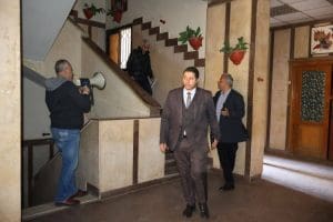 مديرية تعليم القاهرة تُجري خطة إخلاء ناجحة لتعزيز إجراءات السلامة 5 FB IMG 1772222961820 مديرية تعليم القاهرة تُجري خطة إخلاء ناجحة مديرية تعليم القاهرة تُجري خطة إخلاء ناجحة لتعزيز إجراءات السلامة موقع في الجامعة