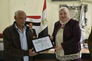 عطية شعبان يجتاز أولى إعدادي في سن السبعين: ما دام في العمر بقية هكمل تعليمي 4 حكاية عطية شعبان يجتاز أولى إعدادي في سن السبعين