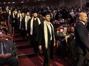 جامعة سيناء تحتفل بتخريج دفعة 2025 والوصول إلى 70 ألف منحة دراسية كلية وجزئية 7 IMG 20260207 WA0006 جامعة سيناء جامعة سيناء تحتفل بتخريج دفعة 2025 والوصول إلى 70 ألف منحة دراسية كلية وجزئية موقع في الجامعة