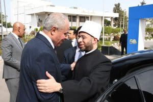جامعة قناة السويس تستقبل وزير الأوقاف لمناقشة رسالة ماجستير بمعهد الدراسات الأفروآسيوية 2 جامعة قناة السويس تستقبل وزير الأوقاف