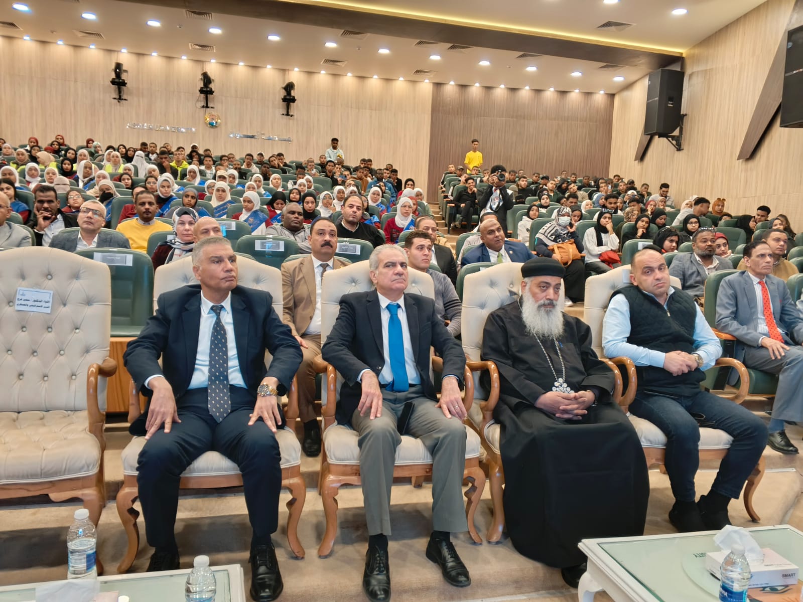 جامعة أسوان تنظم ندوة تثقيفية 