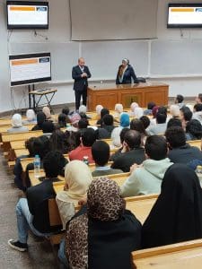 عميد قصر العيني: انتظام الدراسة منذ اليوم الأول يعكس وعي الطلاب وحرصهم على الالتزام بالتعليم 2 عميد قصر العيني: انتظام الدراسة منذ اليوم الأول يعكس وعي الطلاب وحرصهم على الالتزام بالتعليم