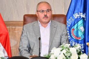 رئيس جامعة قناة السويس