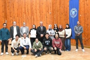 مسرح جامعة قناة السويس يختتم مهرجان العروض القصيرة بتتويج الفائزين بجوائز الإبداع الطلابي 3 مسرح جامعة قناة السويس يختتم مهرجان العروض القصيرة