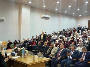 وزارة الأوقاف تعقد ندوة توعوية بجامعة الصالحية حول السلوك الحضاري للطالب الجامعي 2 وزارة الأوقاف تعقد ندوة توعوية