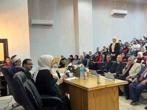 وزارة الأوقاف تعقد ندوة توعوية بجامعة الصالحية حول السلوك الحضاري للطالب الجامعي 3 وزارة الأوقاف تعقد ندوة توعوية