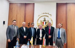 تطوير التعليم بالوزراء ونقابة البيطريين يبحثان المسارات الأكاديمية لجامعة الغذاء