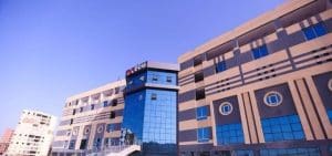 عميد كلية الدراسات الأدبية: نسعى لرقمنة اللغات ودمج الذكاء الاصطناعي في المناهج| حوار 5 رقمنة اللغات ودمج الذكاء الاصطناعي