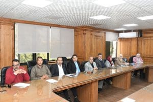 جامعة قناة السويس تستعرض حصاد قطاع البيئة: 4 قوافل لخدمة 2400 مواطن وإعلان الفائزين بـ 3 جوائز كبرى 3 IMG 20260217 WA0139 جامعة قناة السويس جامعة قناة السويس تستعرض حصاد قطاع البيئة: 4 قوافل لخدمة 2400 مواطن وإعلان الفائزين بـ 3 جوائز كبرى موقع في الجامعة