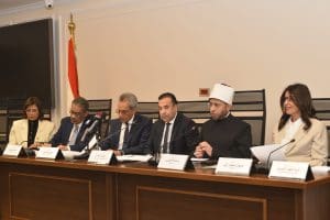 وزيرة الثقافة: الحوار والتواصل السبيل الأفضل لحماية الأطفال من مخاطر التكنولوجيا 2 وزيرة الثقافة: الحوار والتواصل السبيل الأفضل لحماية الأطفال من مخاطر التكنولوجيا