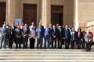 رئيس جامعة الإسكندرية يتفقد انتظام الدراسة بالترم الثاني 2026 ويوجّه بخطط تطويرية للطلاب والمرافق الجامعية 2 رئيس جامعة الإسكندرية