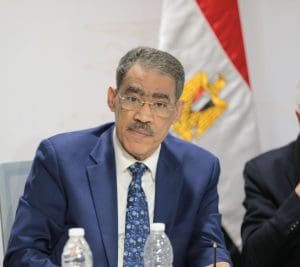 من هو الدكتور ضياء رشوان وزير الإعلام.. وما أبرز محطات مسيرته؟ 3 IMG 3078 الدكتور ضياء رشوان من هو الدكتور ضياء رشوان وزير الإعلام.. وما أبرز محطات مسيرته؟ موقع في الجامعة