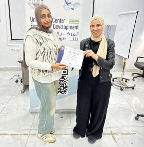 ختام فعاليات دورة مهارات التوظيف بجامعة قناة السويس لتعزيز جاهزية طلاب الآداب لسوق العمل 2 ختام فعاليات دورة مهارات التوظيف بجامعة قناة السويس
