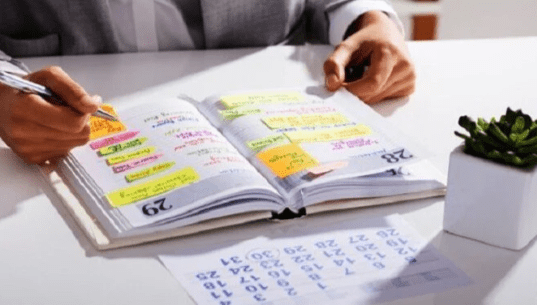 دليل التفوق في الثانوية العامة 2026.. خطة مذاكرة شاملة ونصائح ذهبية لإدارة الوقت قبل الامتحانات