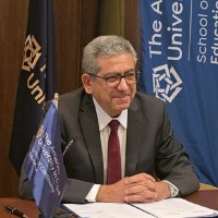 عميد كلية التعليم المستمر