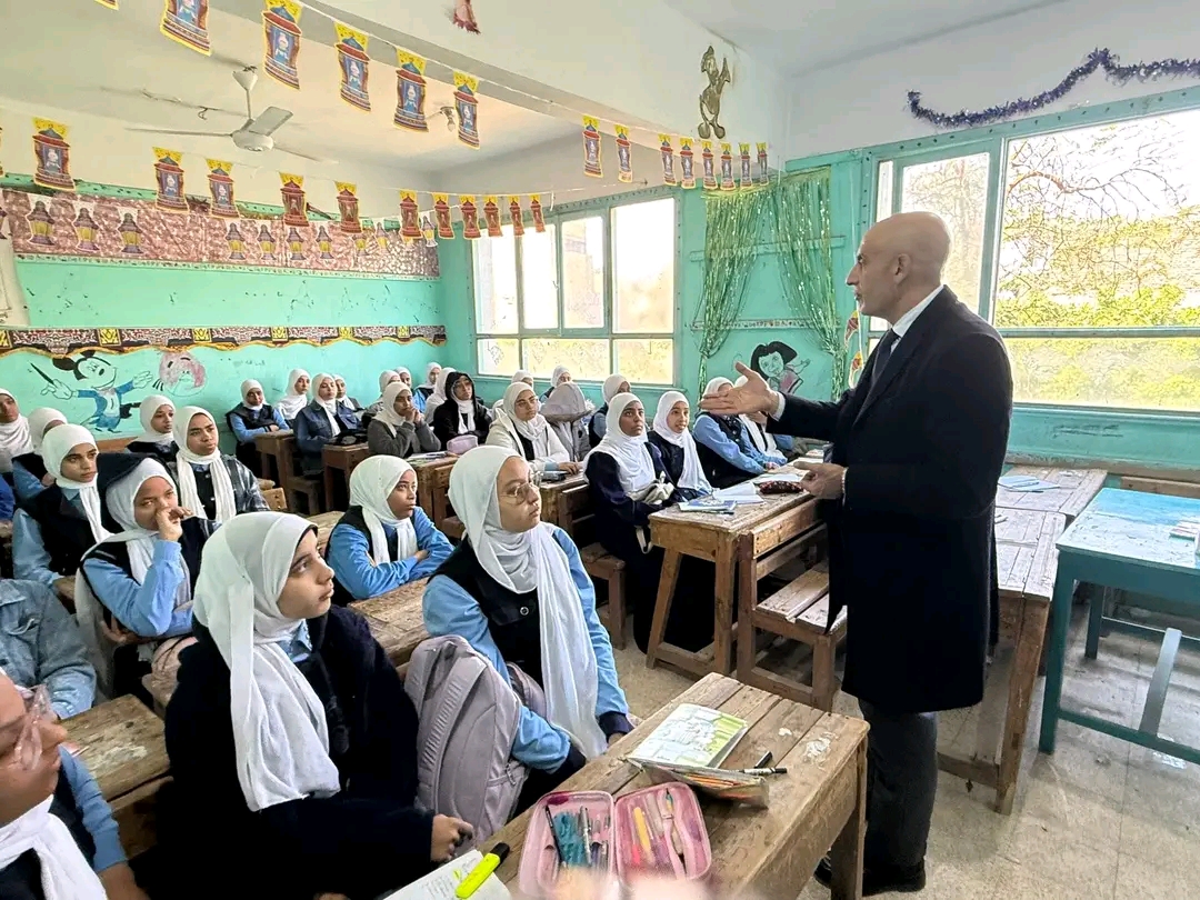 امتحانات الشهر