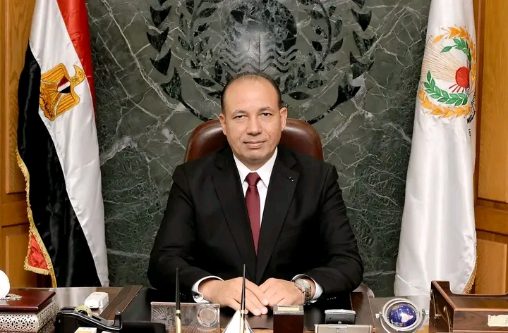 1774794874822 جامعة المنصورة جامعة المنصورة تطلق حملة «وفرها… تنورها» لترشيد الطاقة برعاية وزير التعليم العالي موقع في الجامعة