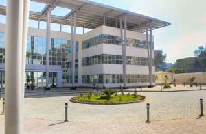 من هندسة البترول إلى الأمن السيبراني.. أبرز البرامج الهندسية في الجامعة المصرية الصينية 2 البرامج الهندسية في الجامعة المصرية الصينية
