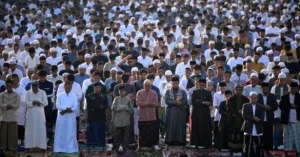 معهد الفلك ينشر مواعيد صلاة عيد الفطر على مستوى المحافظات 2 مواعيد صلاة عيد الفطر