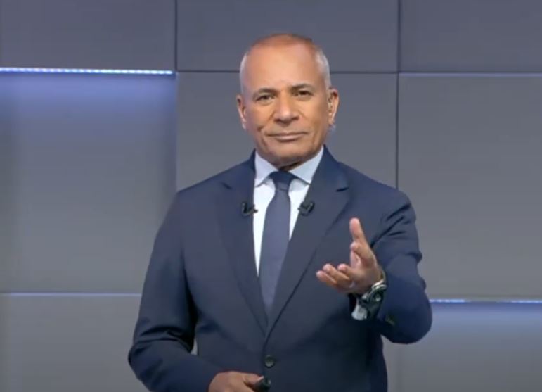 أحمد موسى يهاجم قرار تعطيل الدراسة بعد نزول الطلاب وسط الأمطار: “شيء عجيب”